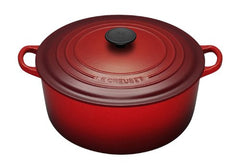 Le Creuset Enameled Cast-Iron 4-1/2-Quart Round French Oven, Red
