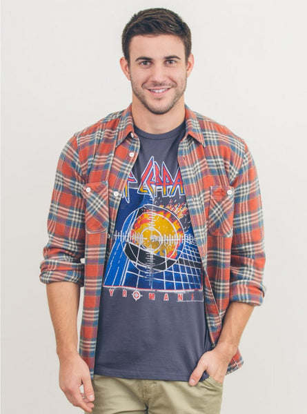 DEF LEPPARD TEE - biztee